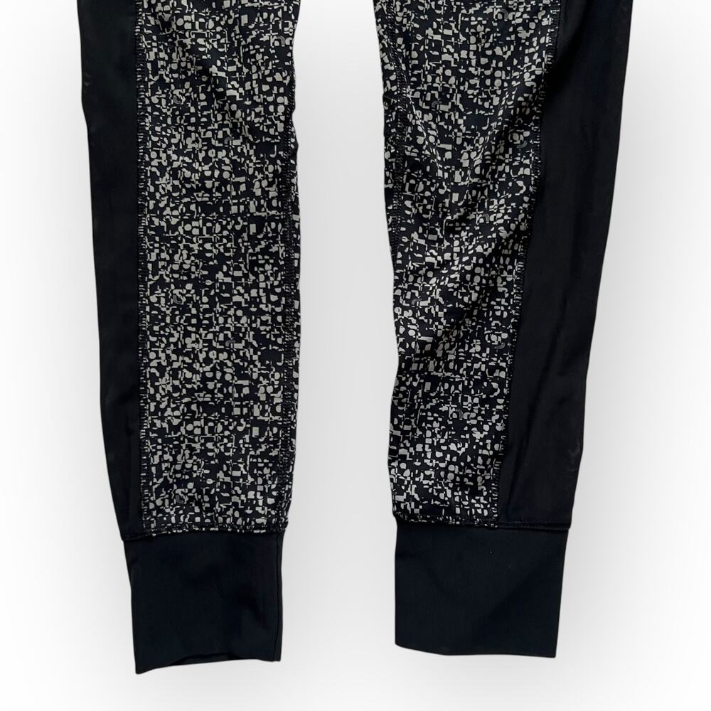 Lole Women's Black & Gray Geometric Sheer Side Activewear 7/8 Leggings Size S - Picture 6 of 13
